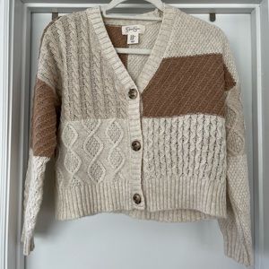 Jessica Simpson sweater